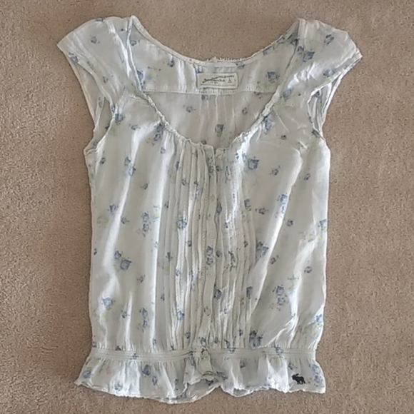 Abercrombie & Fitch Tops - Abercrombie Floral Button Down Short Sleeve Blouse